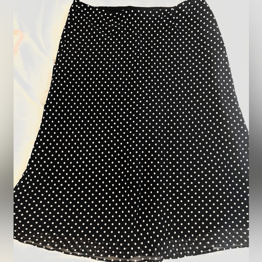 East 5th Sz 16 Navy and White Polka Dot A line Skirt